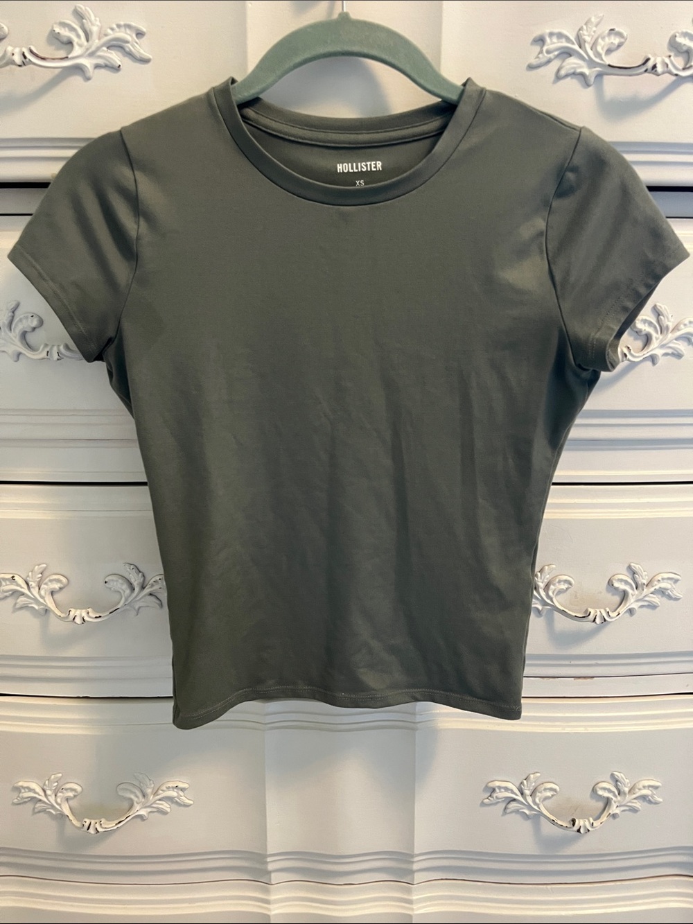 Hollister Fitted T-Shirt XS